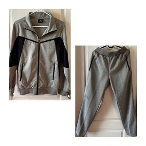 Men’s or Young Men’s Tracksuit, Size Small, 2 piece